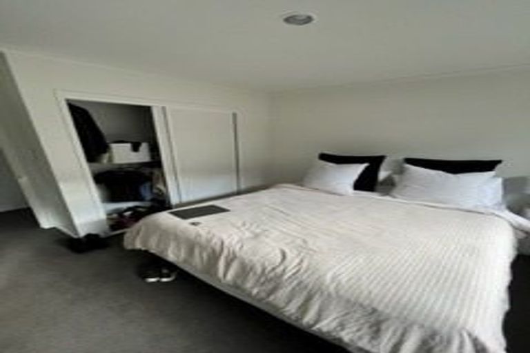 Photo of property in 33 Limbrick Crescent, Wigram, Christchurch, 8042