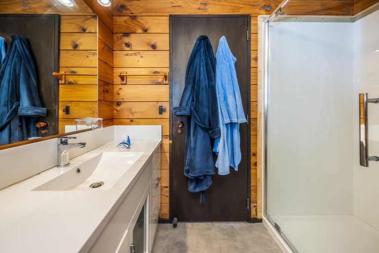 Photo of property in 97a Old Wairoa Road, Papakura, 2110