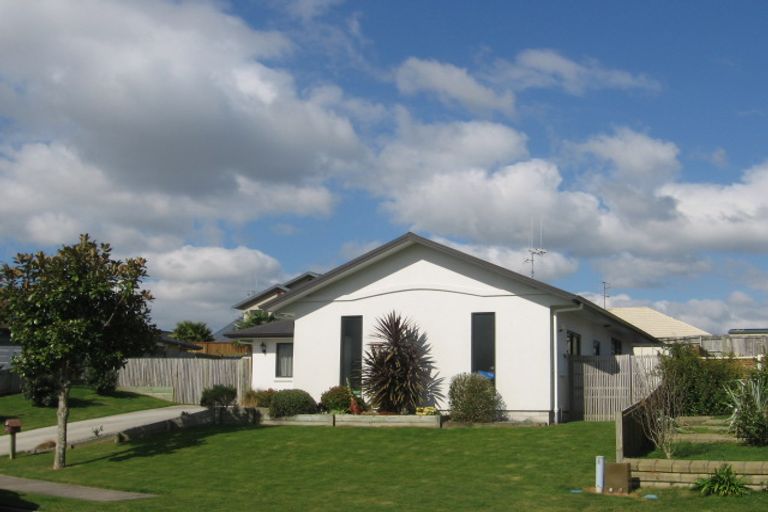 Photo of property in 10 Arrowfield Drive, Pyes Pa, Tauranga, 3112