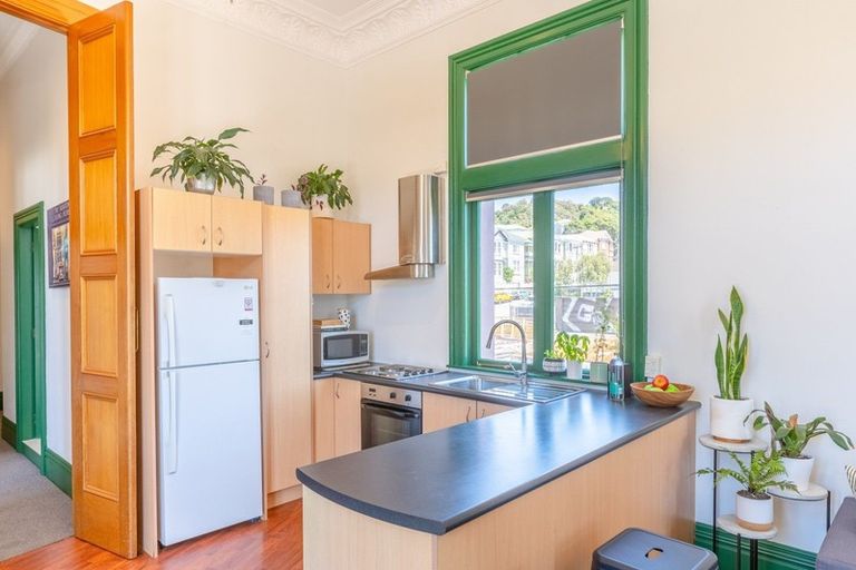 Photo of property in 9/124 Riddiford Street, Newtown, Wellington, 6021