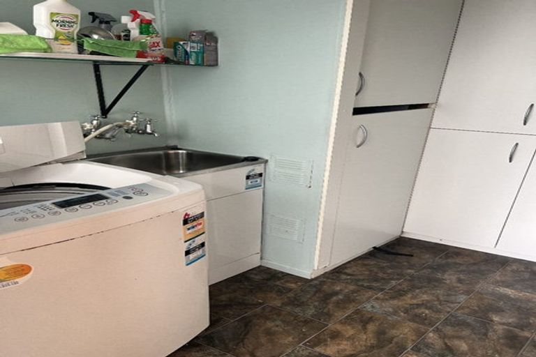 Photo of property in 4 York Street, Levin, 5510