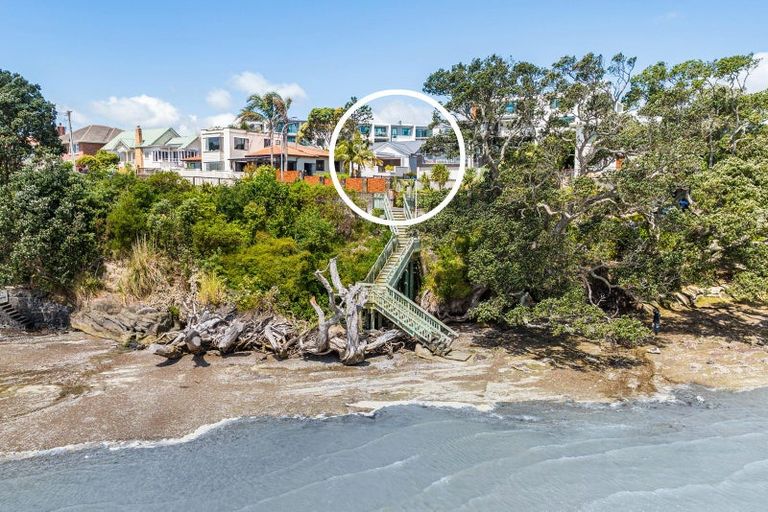 Photo of property in 68 St Michaels Avenue, Point Chevalier, Auckland, 1022