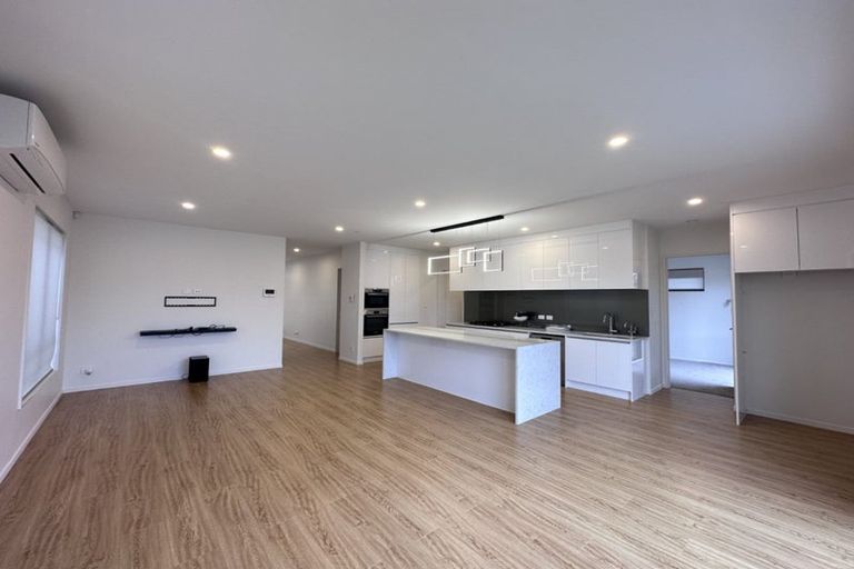 Photo of property in 13 Paripari Street, Flat Bush, Auckland, 2019
