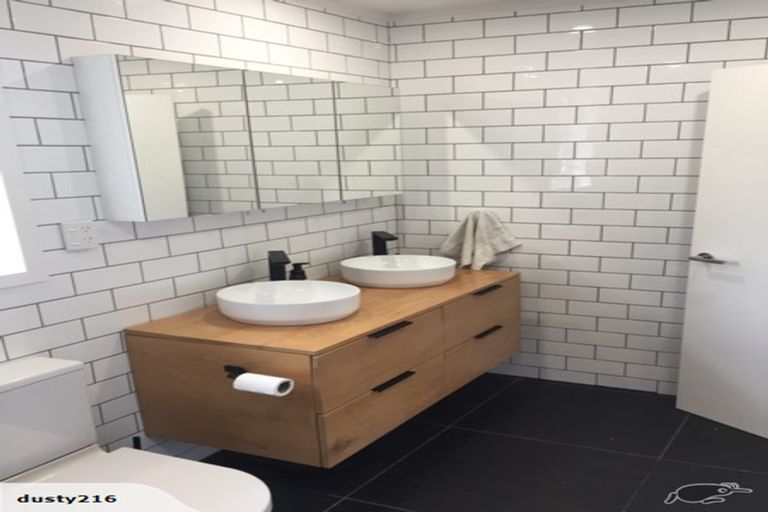 Photo of property in 1/47 Flaxdale Street, Birkdale, Auckland, 0626