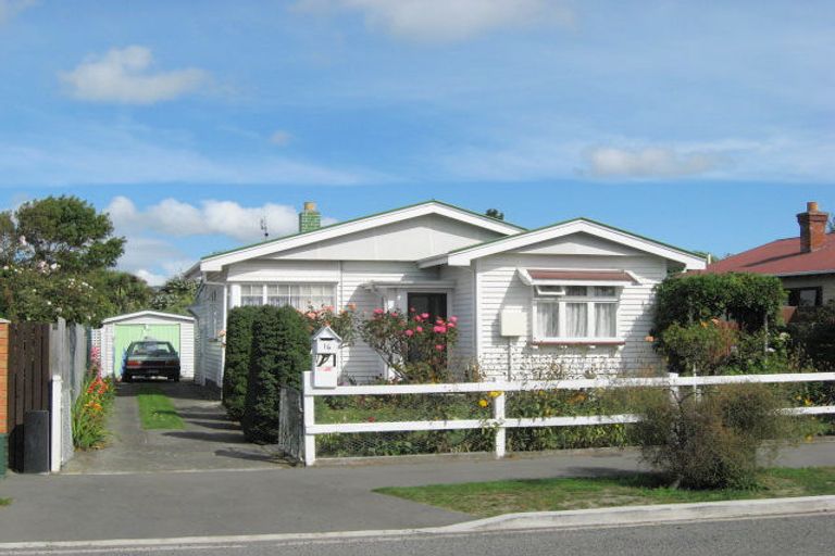 Photo of property in 16 Short Street, Waltham, Christchurch, 8011