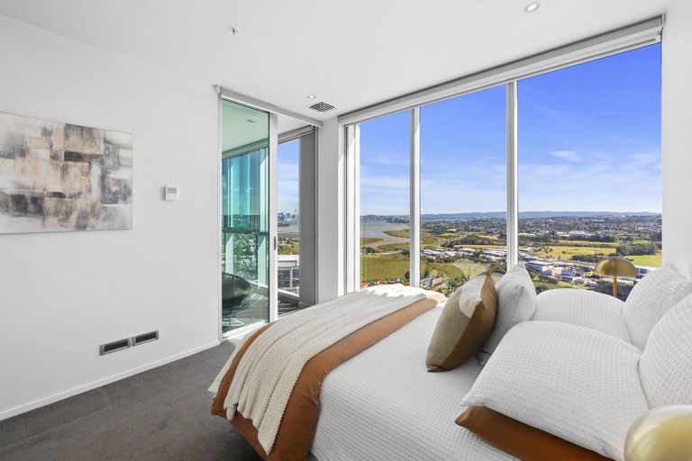 Photo of property in Sentinel Apartments, 2703/3 Northcroft Street, Takapuna, Auckland, 0622