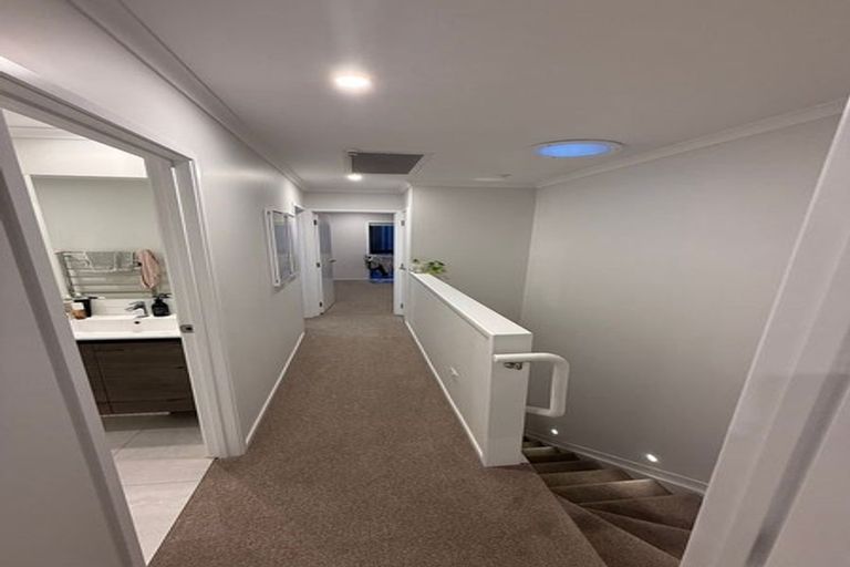 Photo of property in 66 Nugget Avenue, Hobsonville, Auckland, 0616