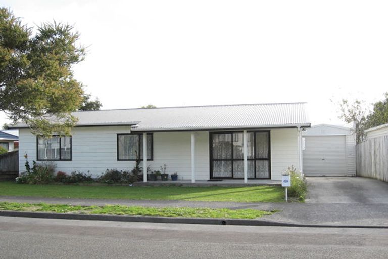 Photo of property in 1/1 Glenbrook Grove, Naenae, Lower Hutt, 5011