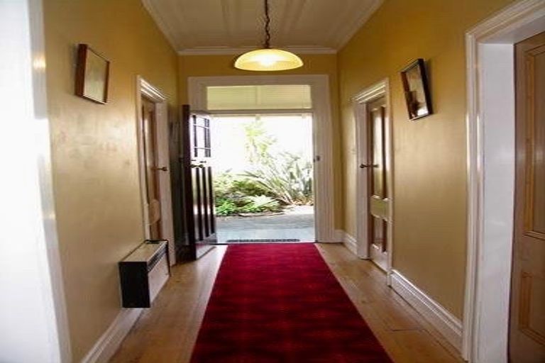 Photo of property in 106 Calliope Road, Stanley Point, Auckland, 0624