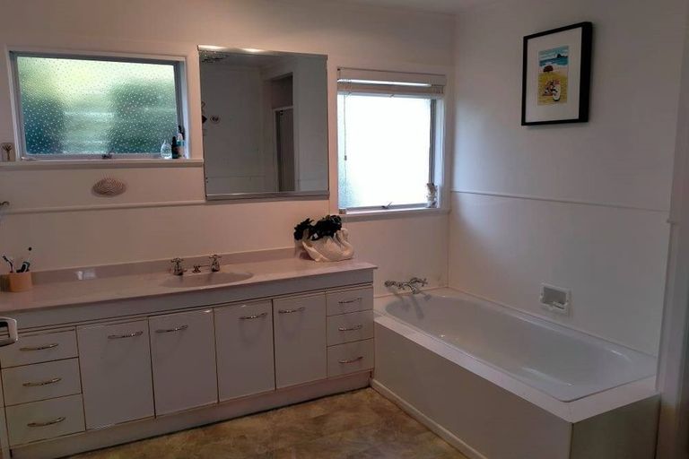 Photo of property in 63 Crawford Crescent, Te Kamo, Whangarei, 0112