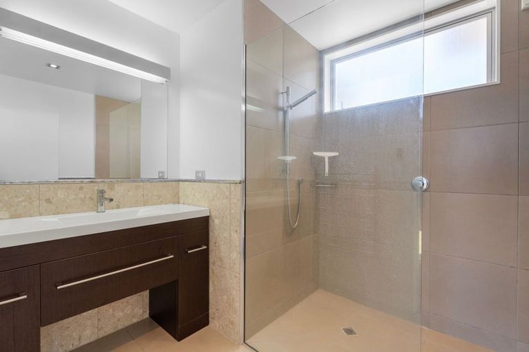 Photo of property in 401 Harbour View Road, Whangamata, 3620