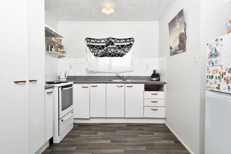 Photo of property in 1/10 Trounson Avenue, Clendon Park, Auckland, 2103