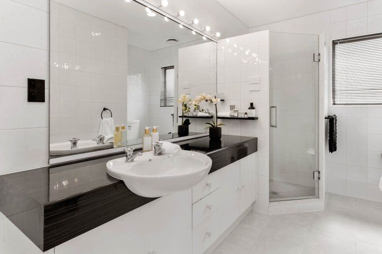 Photo of property in 37 Carter Drive, Pomare, Rotorua, 3015