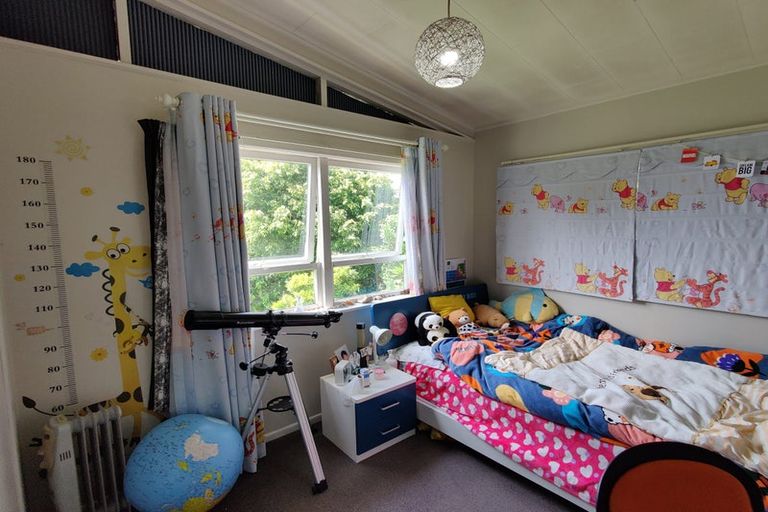 Photo of property in 5 Portadown Avenue, Pakuranga Heights, Auckland, 2010