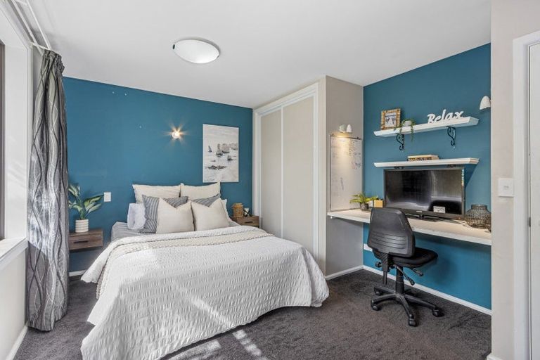 Photo of property in 83 Staveley Street, Avonhead, Christchurch, 8042