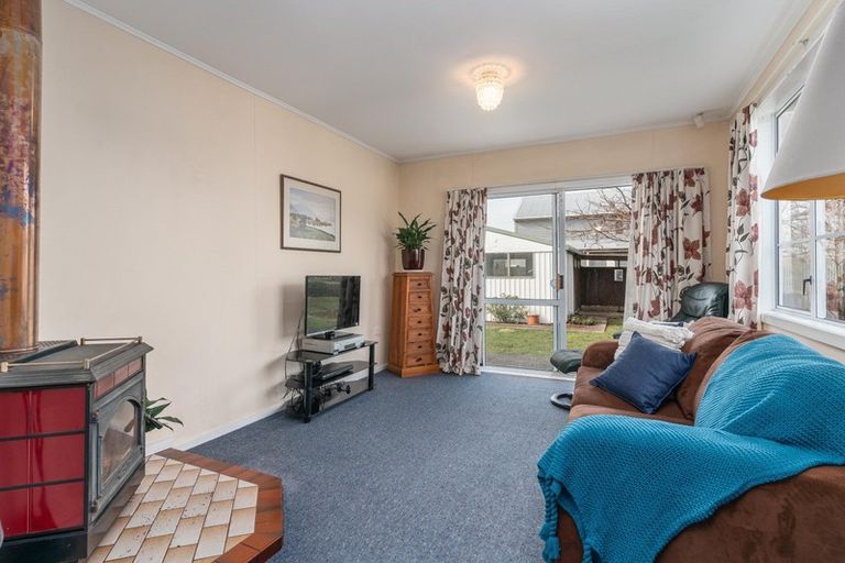 Photo of property in 33 Wyndham Street, Carterton, 5713