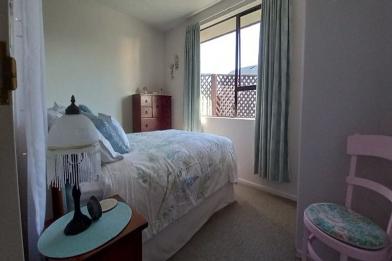 Photo of property in 21b Chartwell Close, Rangiora, 7400