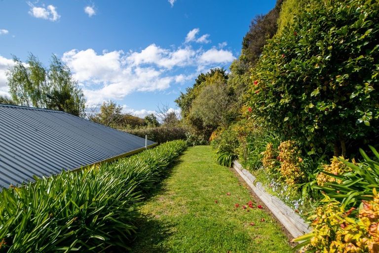 Photo of property in 91a Milton Terrace, Picton, 7220