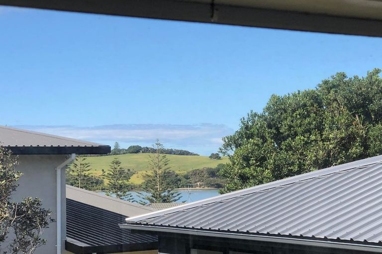 Photo of property in 32b Everard Avenue, Army Bay, Whangaparaoa, 0930