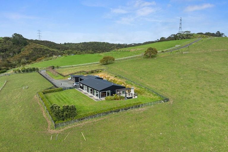 Photo of property in 4 Bridle Way, Hunua, Papakura, 2583