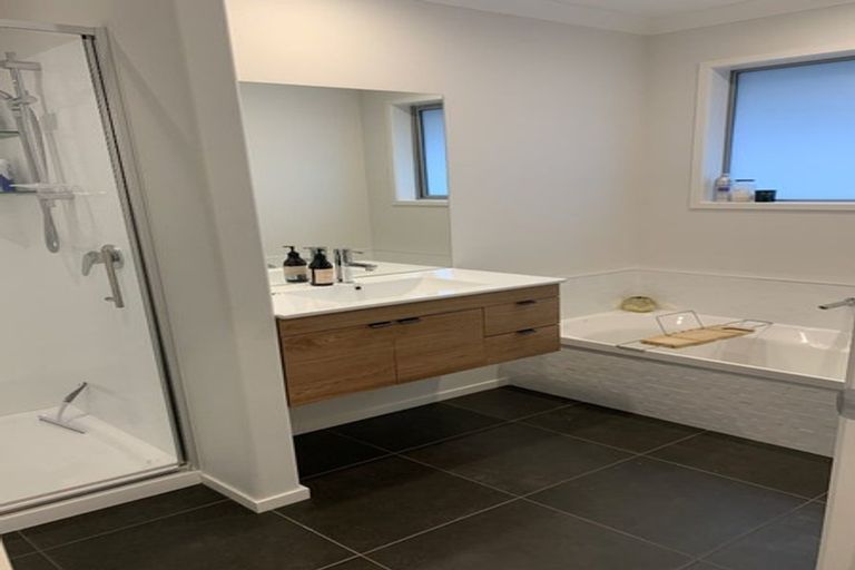 Photo of property in 17 Doyle Lane, Pyes Pa, Tauranga, 3112