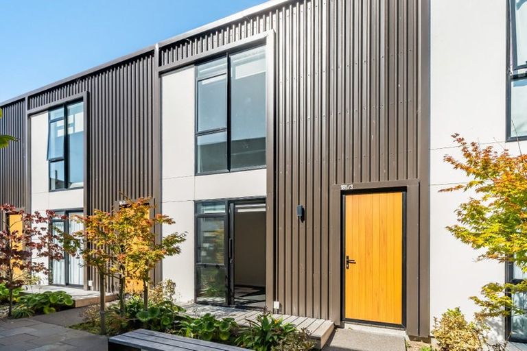 Photo of property in 3/185 High Street, Hutt Central, Lower Hutt, 5010