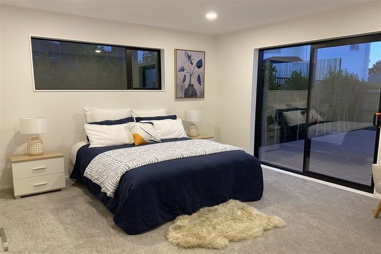 Photo of property in 17 Nobilo Road, Kumeu, 0810