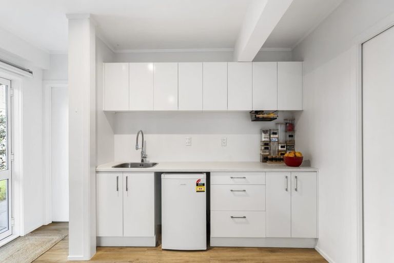 Photo of property in 28 Harley Road, Hauraki, Auckland, 0622