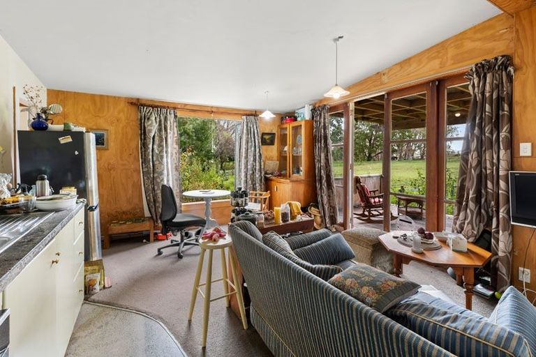 Photo of property in 1122 Oneriri Road, Kaiwaka, 0573