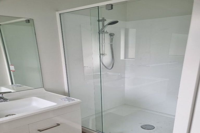 Photo of property in 43 Beeston Crescent, Manurewa, Auckland, 2102