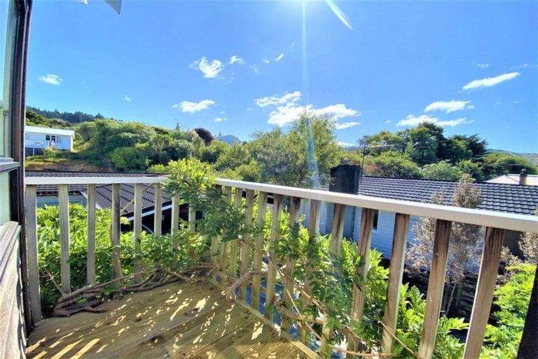 Photo of property in 34 Field Street, Silverstream, Upper Hutt, 5019
