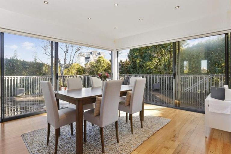 Photo of property in 3 Eric Price Avenue, Takapuna, Auckland, 0620