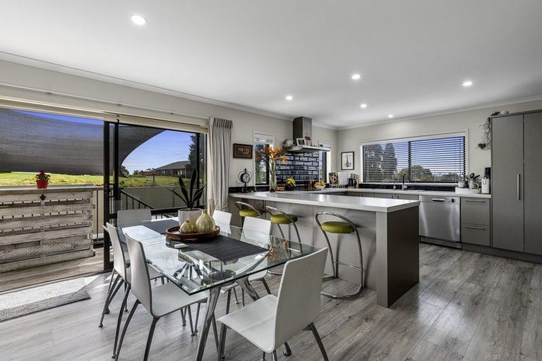 Photo of property in 38 Carmichael Road, Bethlehem, Tauranga, 3110