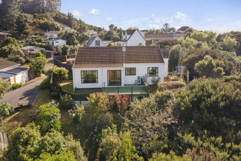 Photo of property in 84 Mercury Way, Whitby, Porirua, 5024