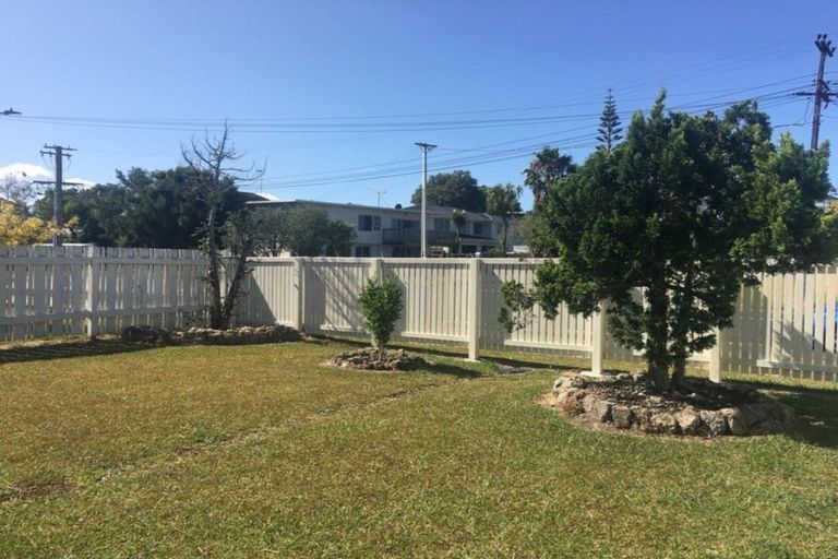Photo of property in 125 Nile Road, Milford, Auckland, 0620