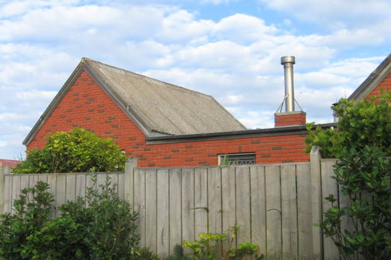 Photo of property in 28 Welland Place, Island Bay, Wellington, 6023