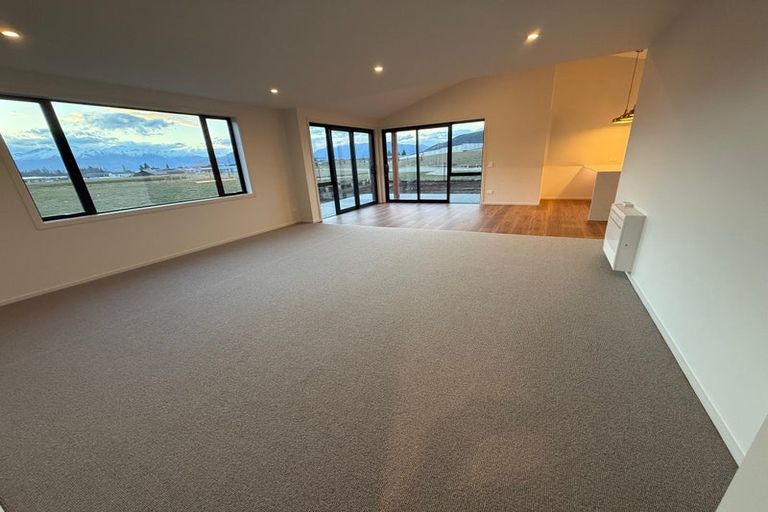 Photo of property in 31 Packer Road, Wanaka, 9382
