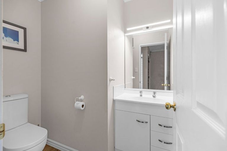 Photo of property in 19 Rosberg Place, Mount Maunganui, 3116