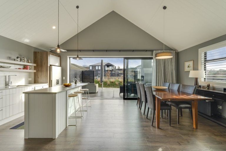 Photo of property in 7 Hatters Lane, Mount Pisa, 9383