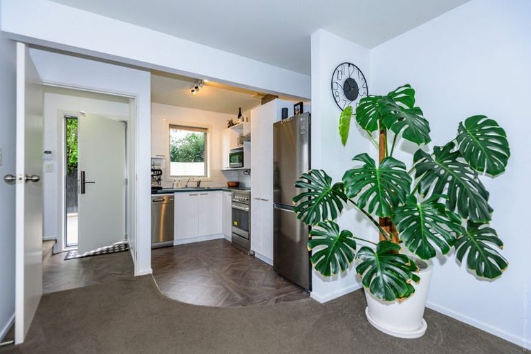 Photo of property in 1/84 Shakespeare Road, Waltham, Christchurch, 8023