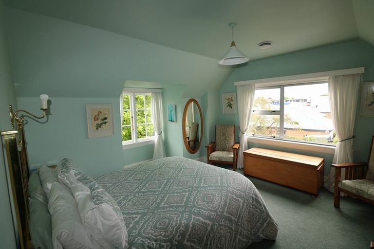 Photo of property in 19 Mona Square, Ashburton, 7700