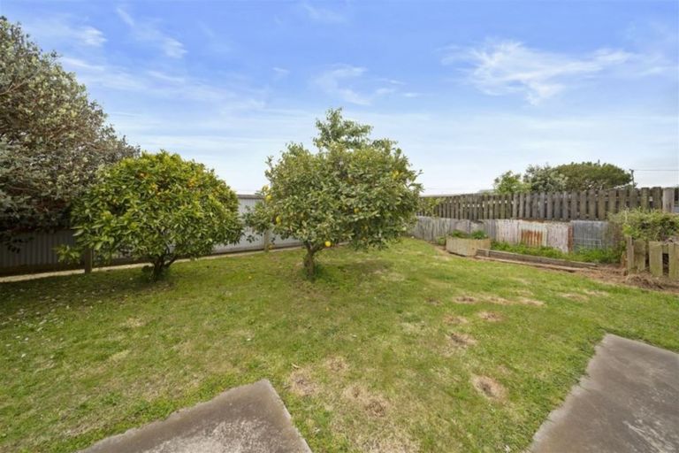 Photo of property in 419 Waihi Road, Normanby, Hawera, 4614