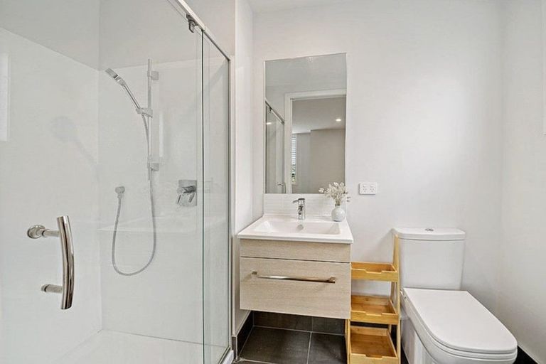 Photo of property in 11/4161 Great North Road, Glen Eden, Auckland, 0602