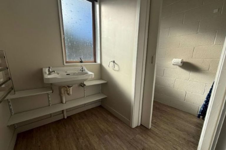 Photo of property in 1/382 Main Road North, Bay View, Napier, 4104