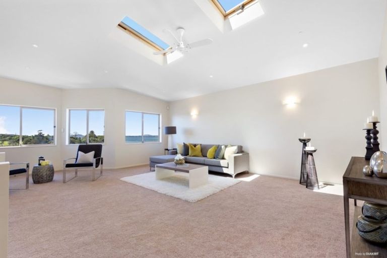 Photo of property in 38 Bannings Way, Hobsonville, Auckland, 0618