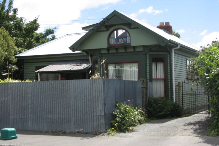 Photo of property in 27 Dickens Street, Addington, Christchurch, 8024