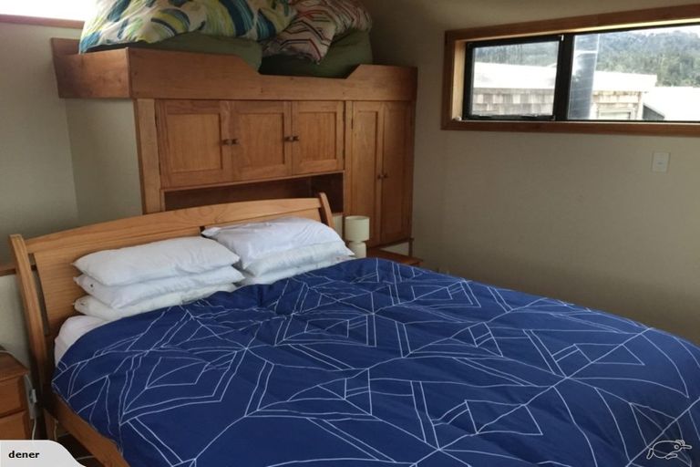 Photo of property in 6 The Strand, Okarito, Whataroa, 7886