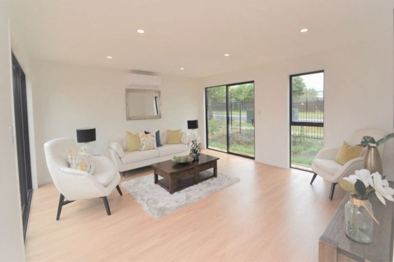 Photo of property in 46b Willerton Avenue, New Lynn, Auckland, 0600