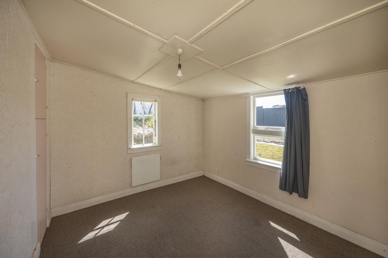 Photo of property in 4 Maude Street, South Hill, Oamaru, 9400