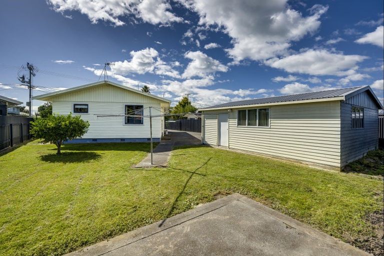 Photo of property in 167 Riverbend Road, Onekawa, Napier, 4110